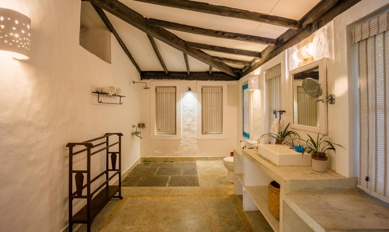 Wildflower Villas - All Villa Hotel, Family Run Candolim Exterior photo